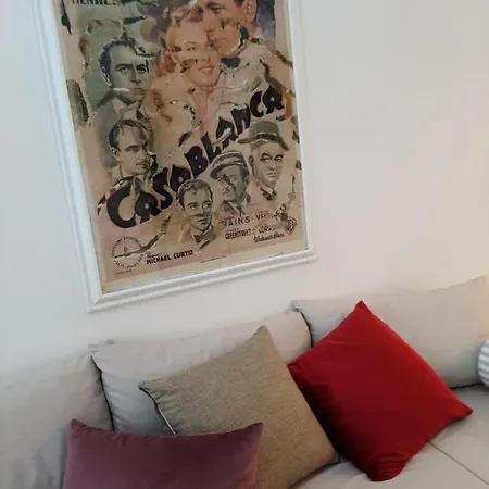 La Vie En Rose - Apartment *