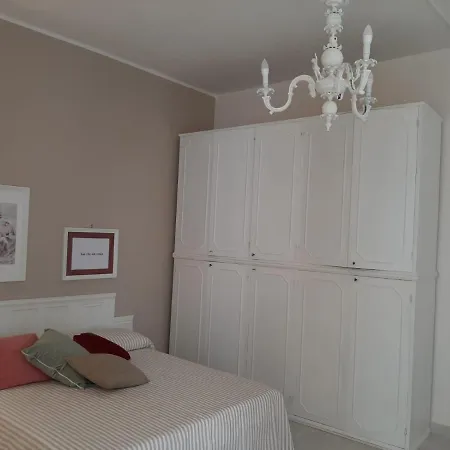 La Vie En Rose - Apartment *